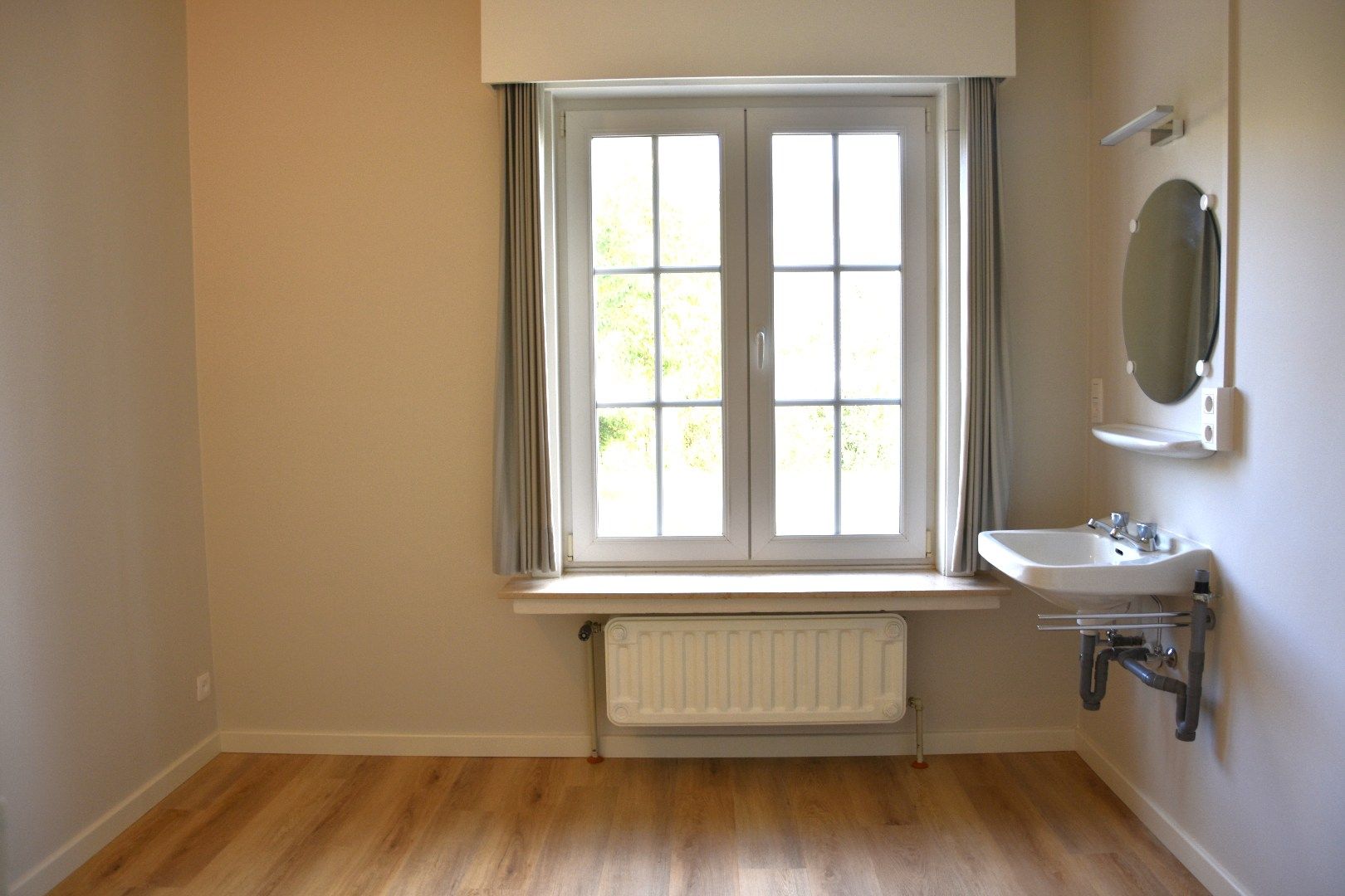 Ruim appartement met 3 slaapkamers foto 3