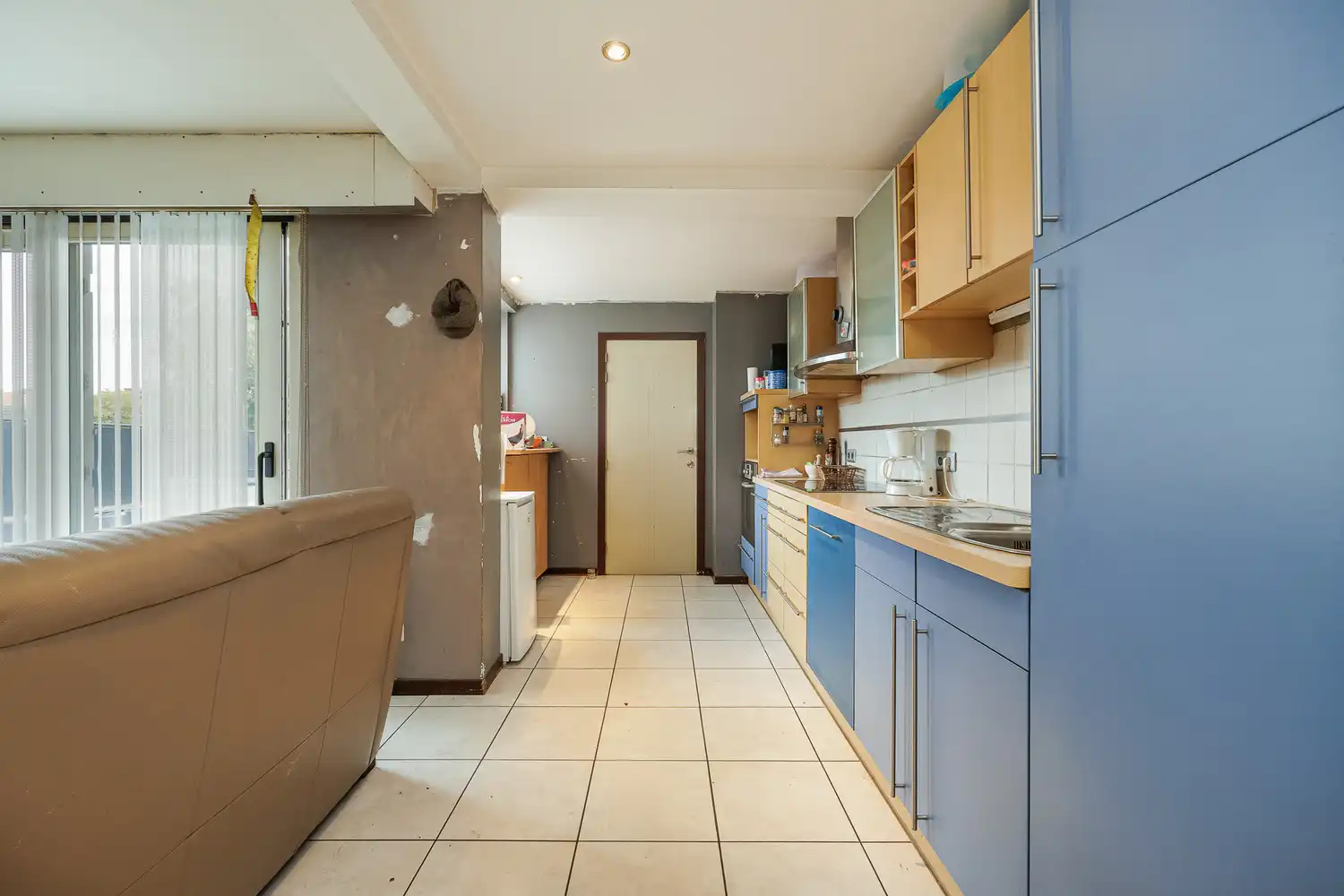 Ruime gezinswoning met 3 slk, tuin, garage en hobbykamer foto 7