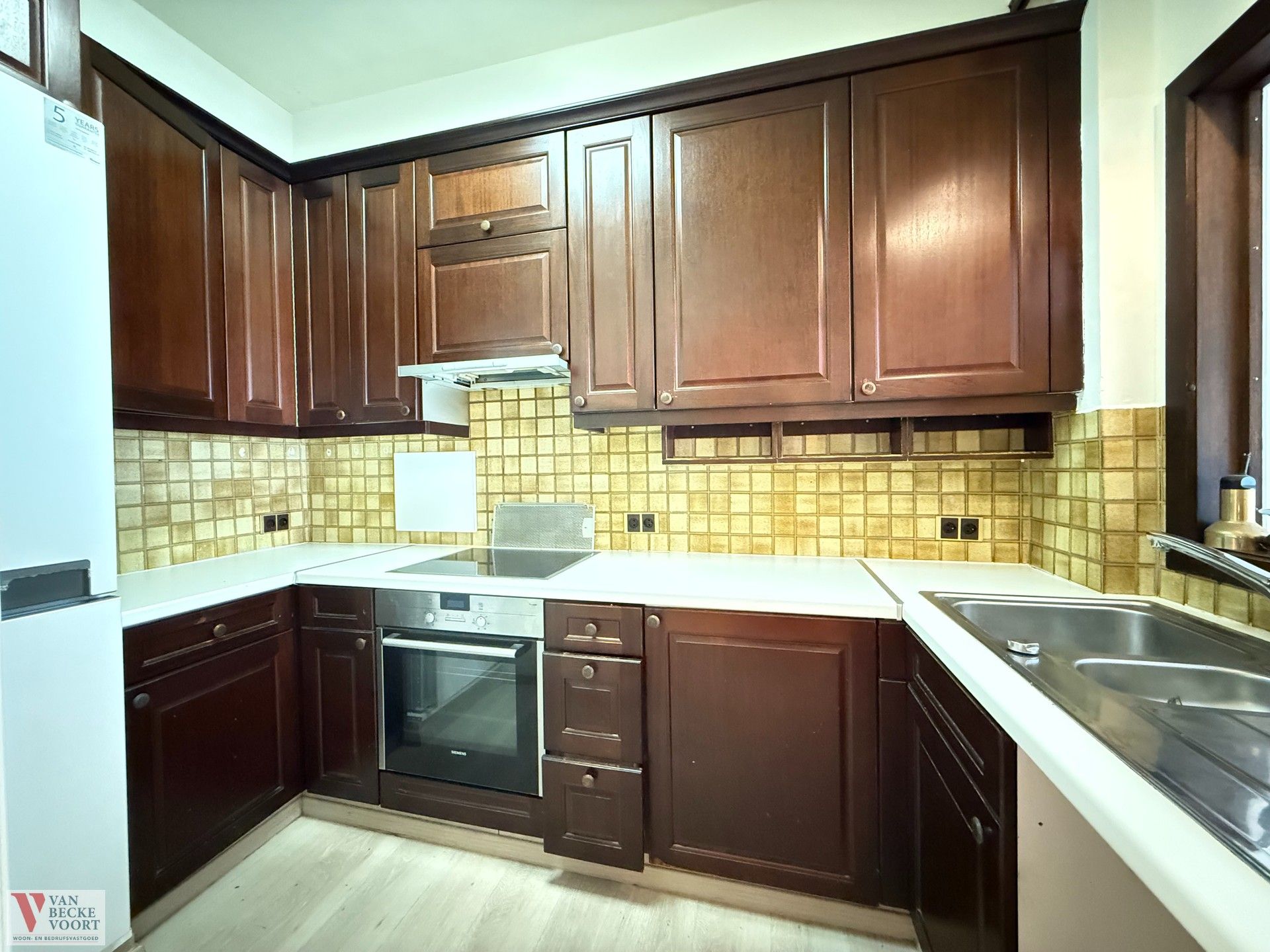 Ruim appartement met 2 slaapkamers foto 4