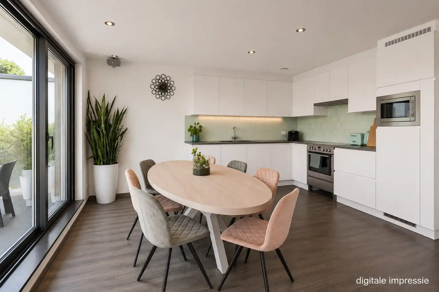 FLEXIBEL DUPLEX APPARTEMENT VAN 183M² MET 5 SLAAPKAMERS MET ZORG- EN WOONOPLOSSING NABIJ CENTRUM TONGEREN. foto 2