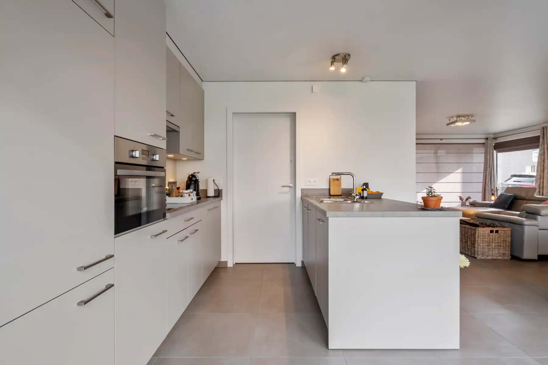 Recente, energiezuinige woning op een toplocatie in Bredene. foto 4