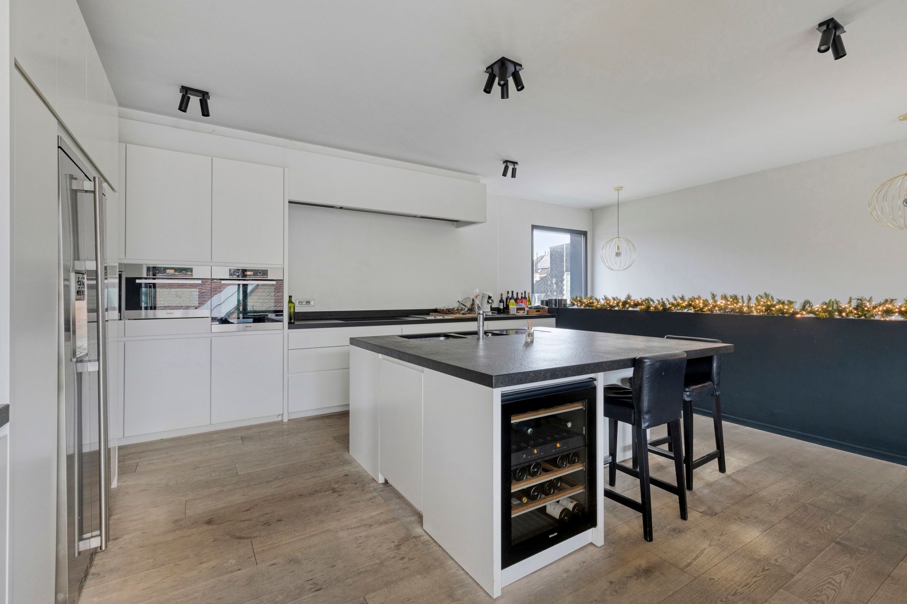 Toffe loftwoning met garage! foto 3