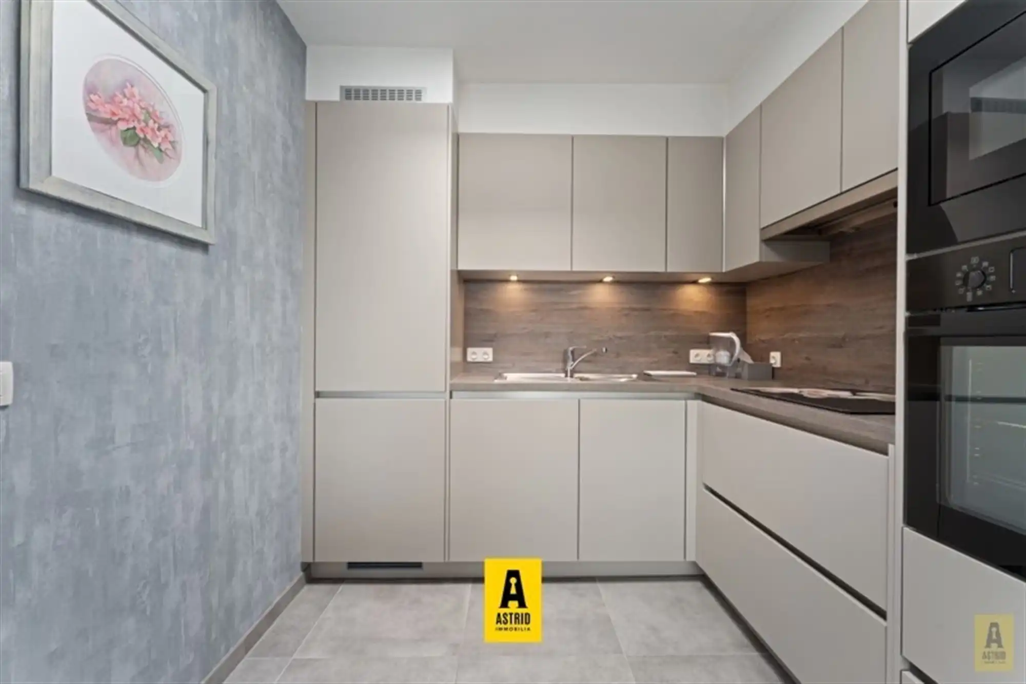 Perfect instapklaar appartement vlakbij zee! foto 9