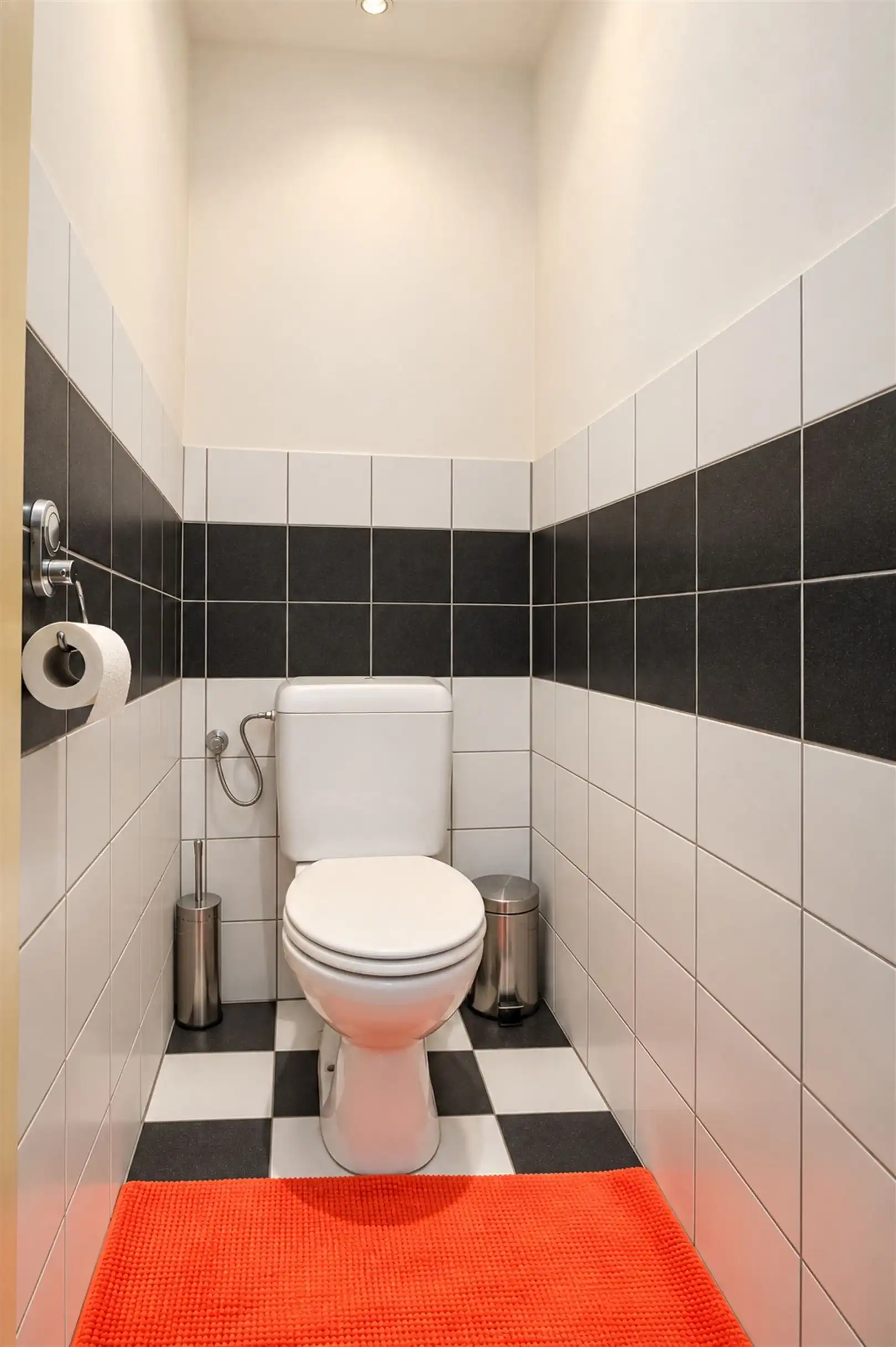 Instapklare woning met garage en tuin op centrale ligging foto 5