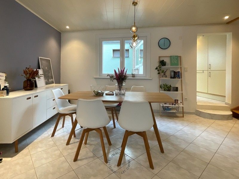 Centraal gelegen woning met leuk terras in Beveren foto 4