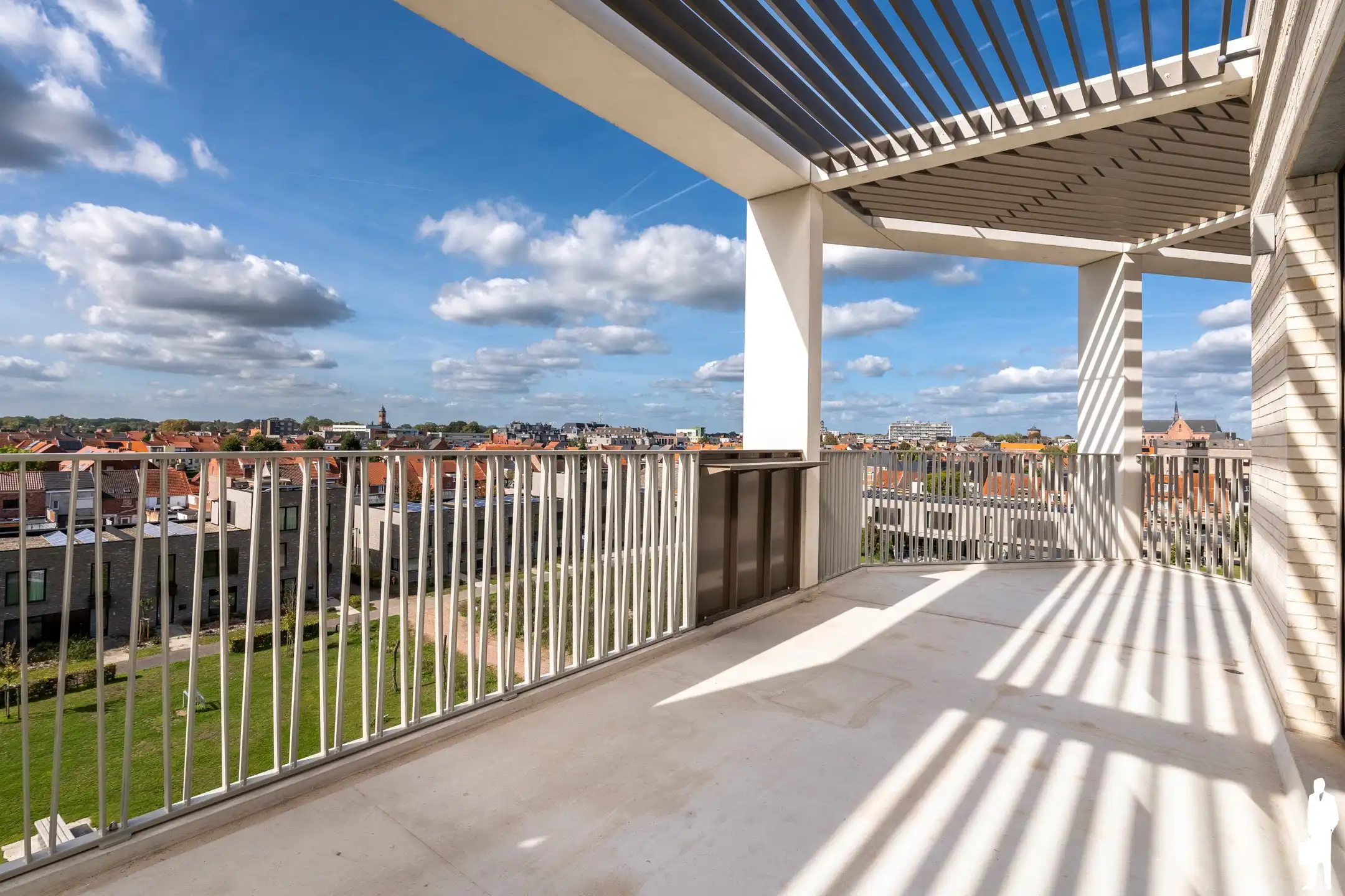 Dakappartement van 121m² omgeven door 46m² aan terrassen foto 7