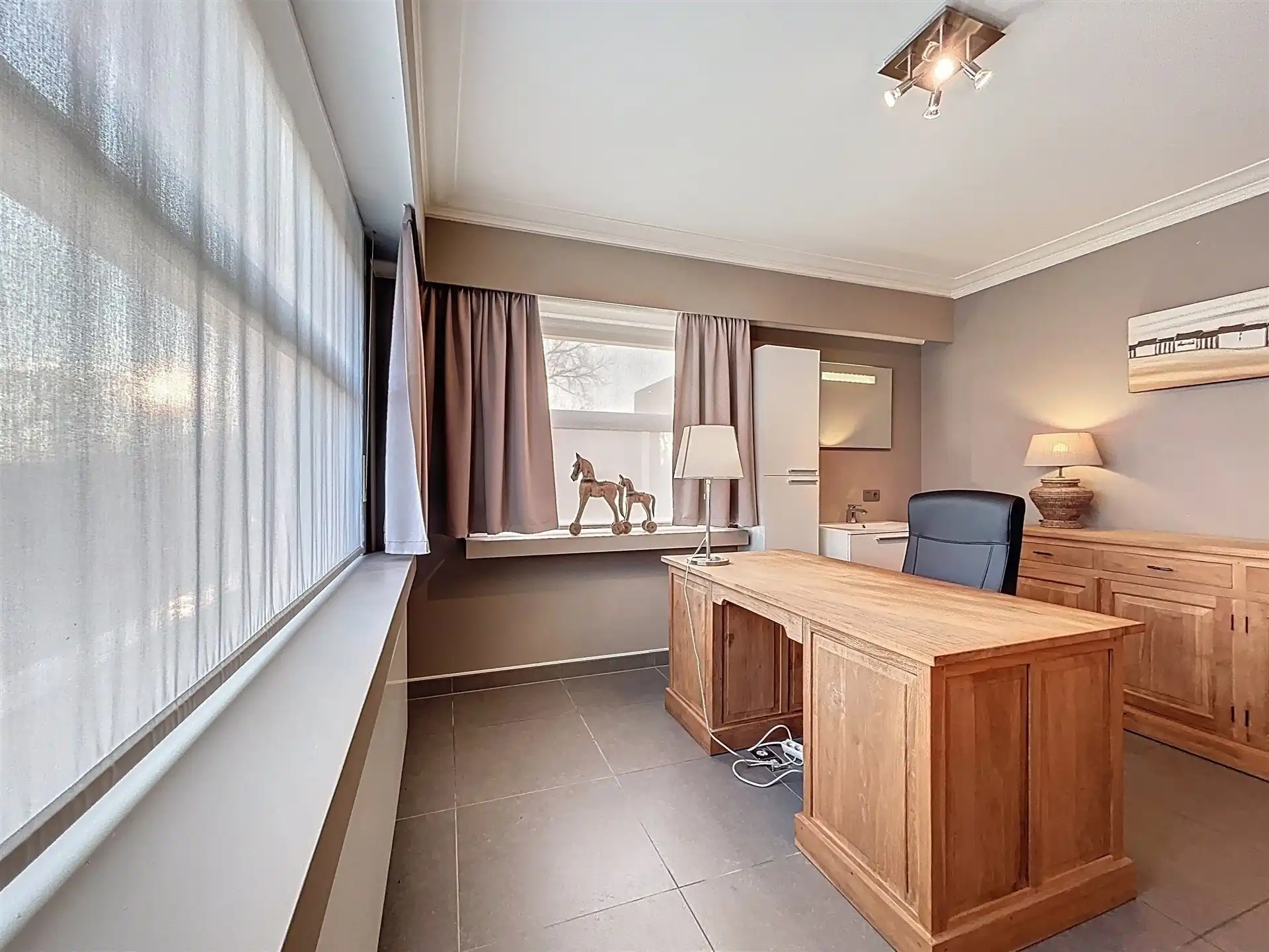 Ruime woning met bijbouw en weide op perceel van 6790 m²  foto 9