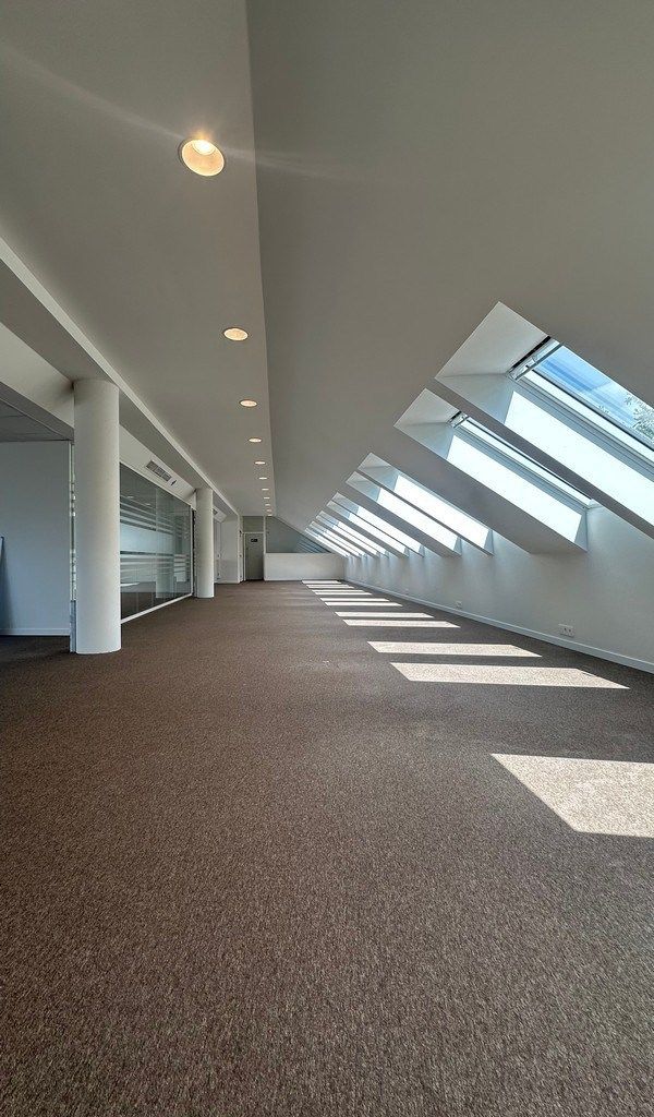 Commercieel gelegen kantoor of showroom in Sint-Martens-Latem foto 3