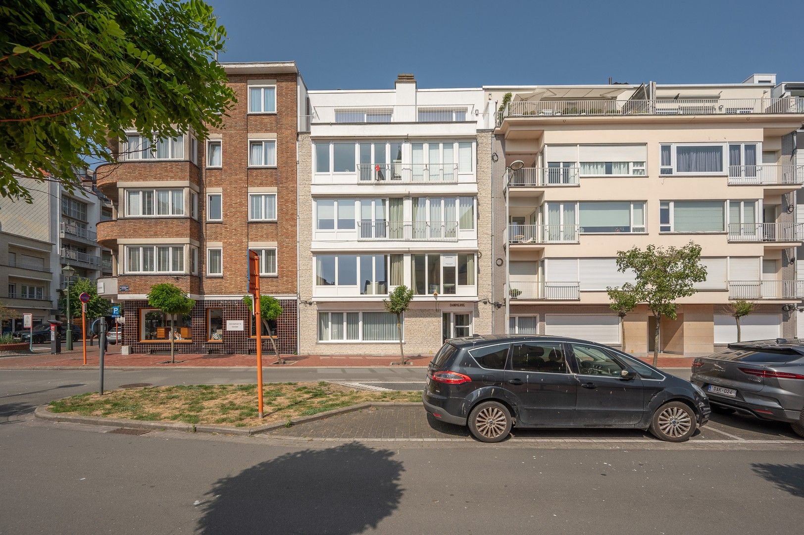 Magnifiek gerenoveerd appartement van 150 m², op enkele passen van het Van Bunnenplein. foto 23