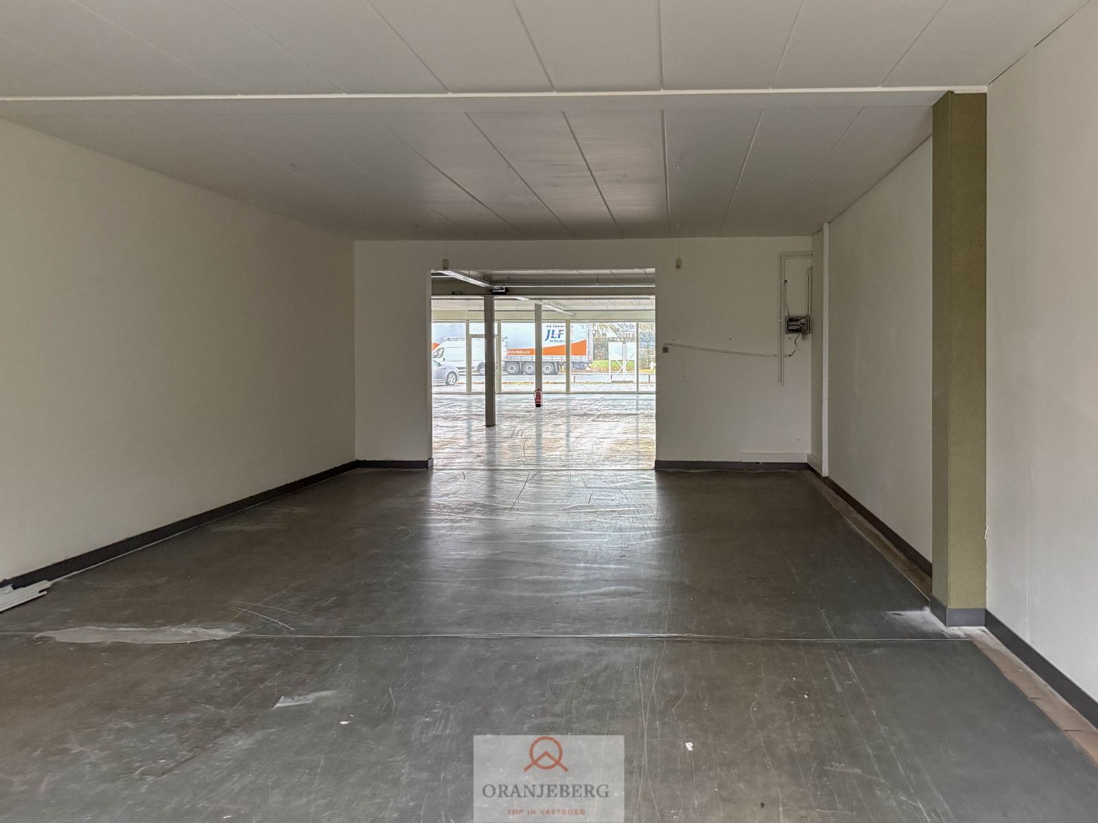 Handelsruimte langs de N9 – Lievegem foto 16