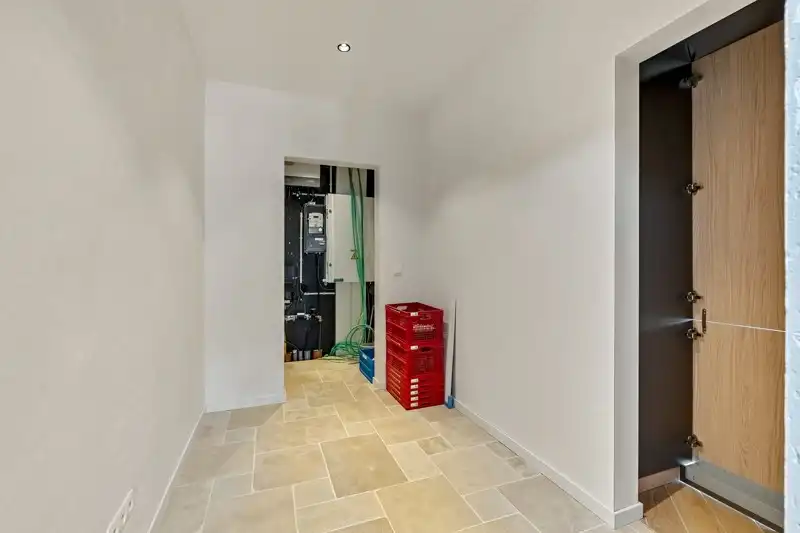 Volledig gerenoveerd landhuis gelegen op 34are foto 16