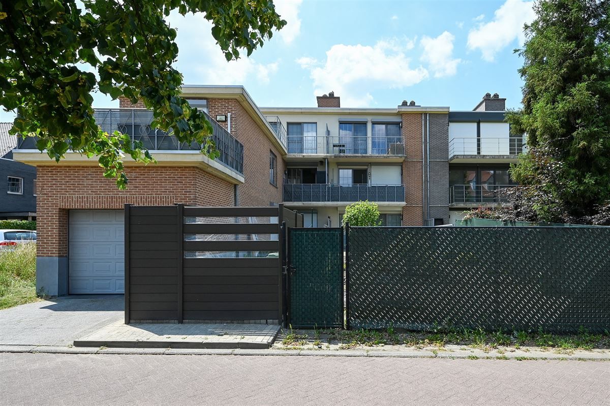 Stijlvol appartement met 2 slaapkamers, 2 terrassen en garageplaats foto 25