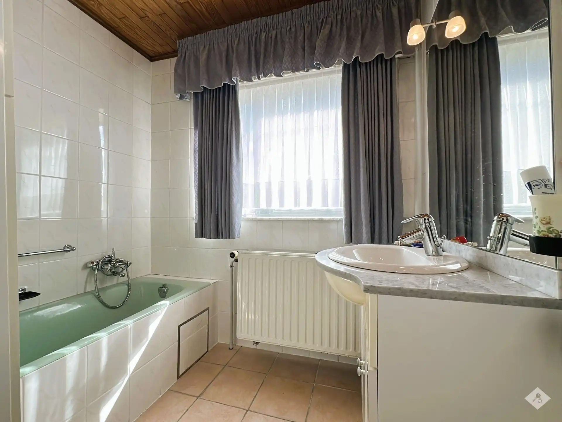 woning te centrum opstal met garage en oprit foto 11