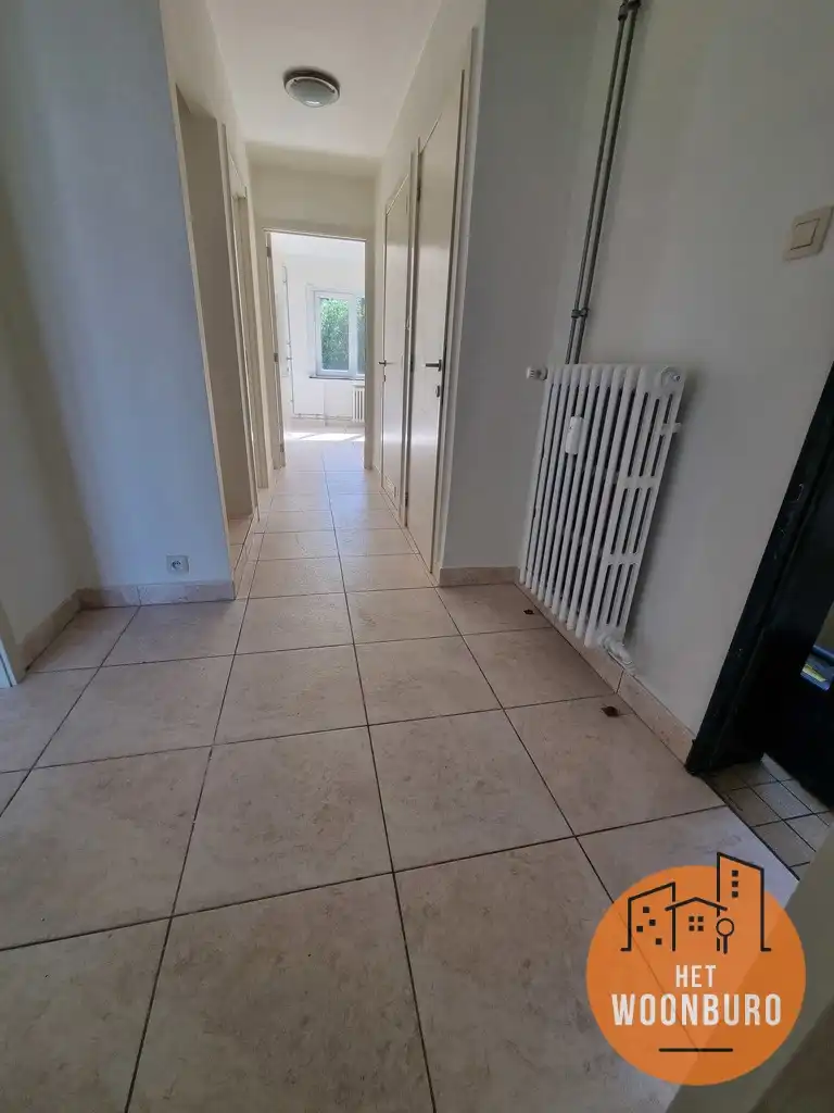 Appartement 2e Verd. Links foto 2