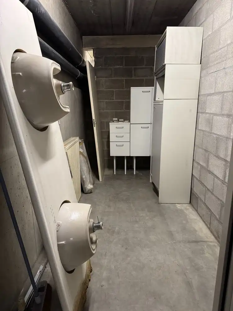 Binnen de grote ring, comfortabel appartement met autostandplaats en ruime kelder. foto 17