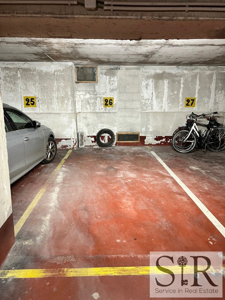Parkeerplaats te huur foto 3