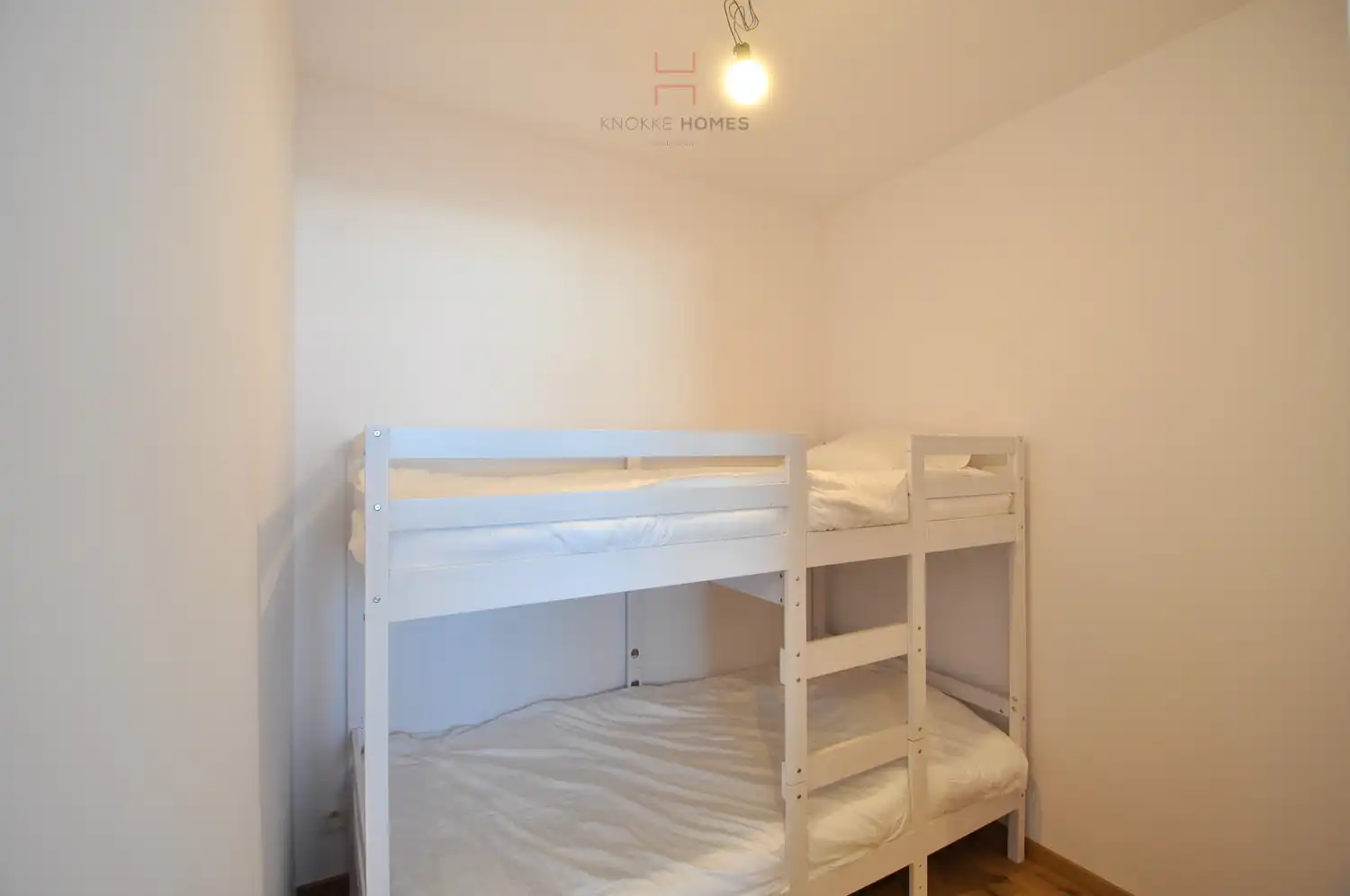 Volledig ingerichte studio met zeezicht te Knokke-Heist foto 7