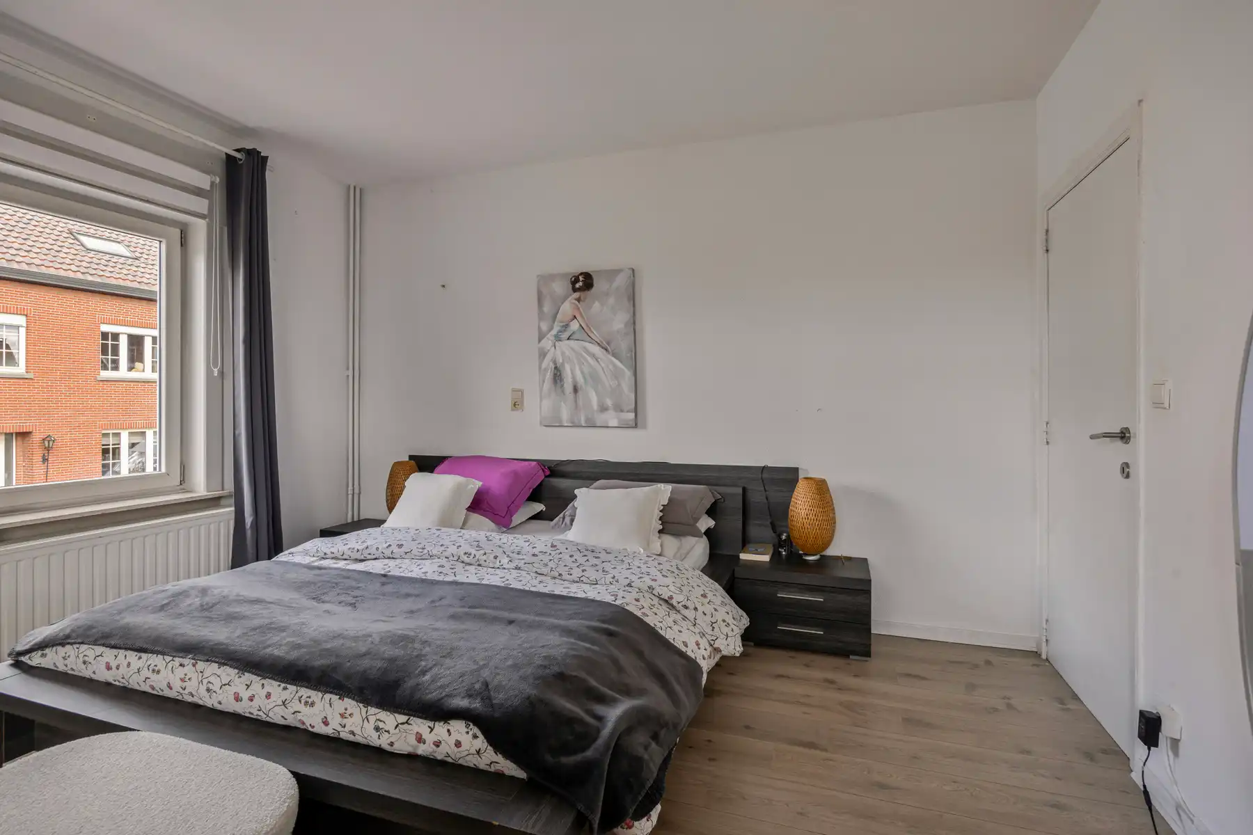 Ruime gerenoveerde vrijstaande woning nabij centrum Halle foto 15