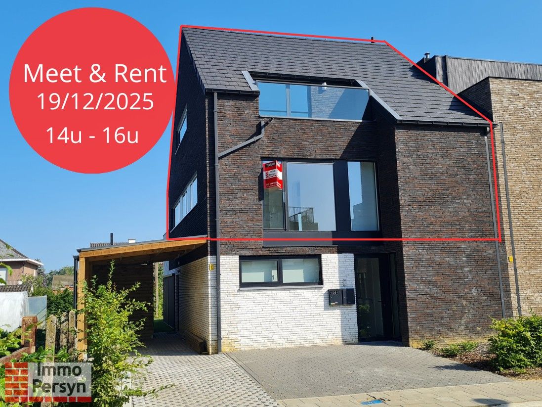 instapklaar 3 slaapkamer appartement met autostaanplaats foto {{pictureIndex}}