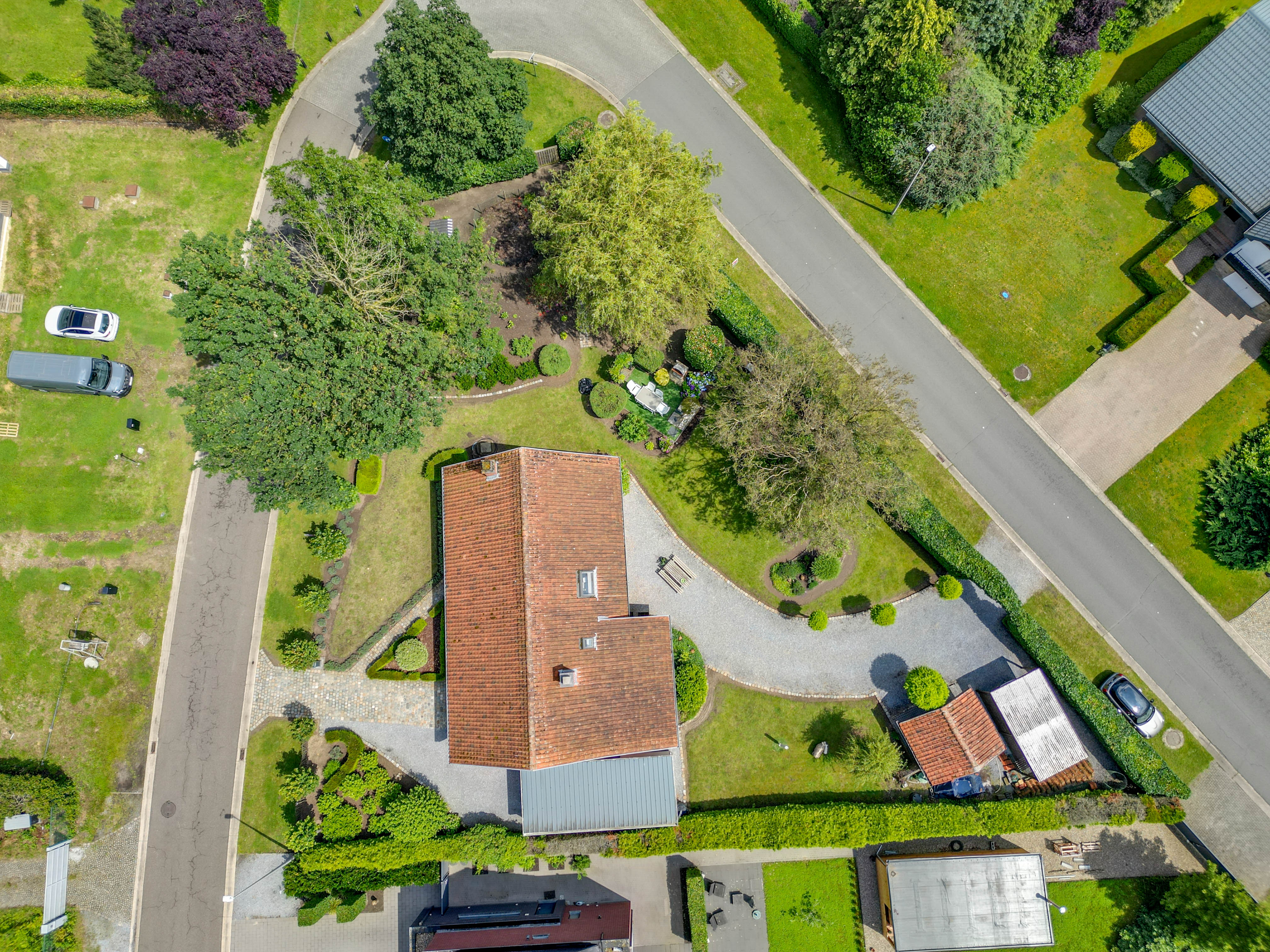 Vrijstaande villa met 3 of 4 slpks foto 32