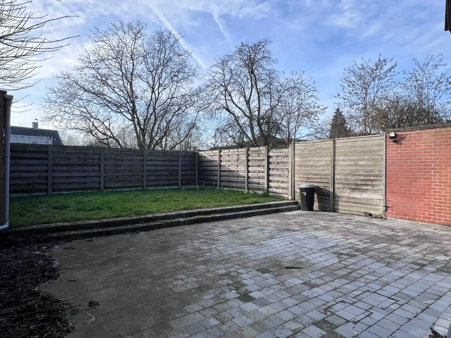 Ruime en lichtrijke woning met tuin te huur in Zomergem foto 21