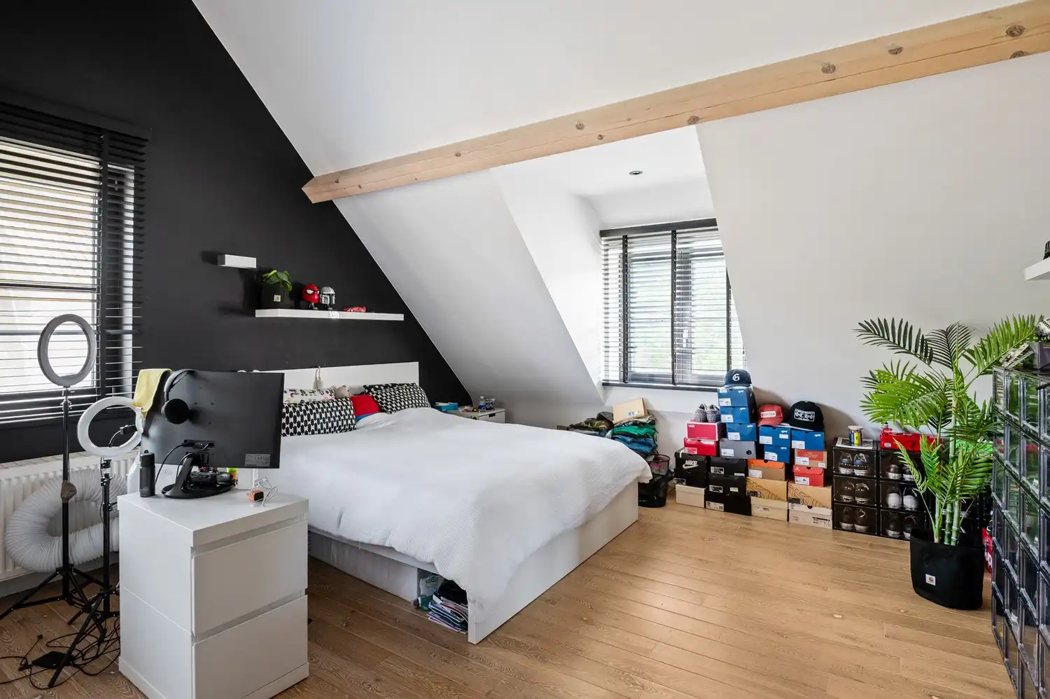 Prachtige villa met 3 slaapkamers, bureau en garage te koop op Toplocatie in Lier! foto 27