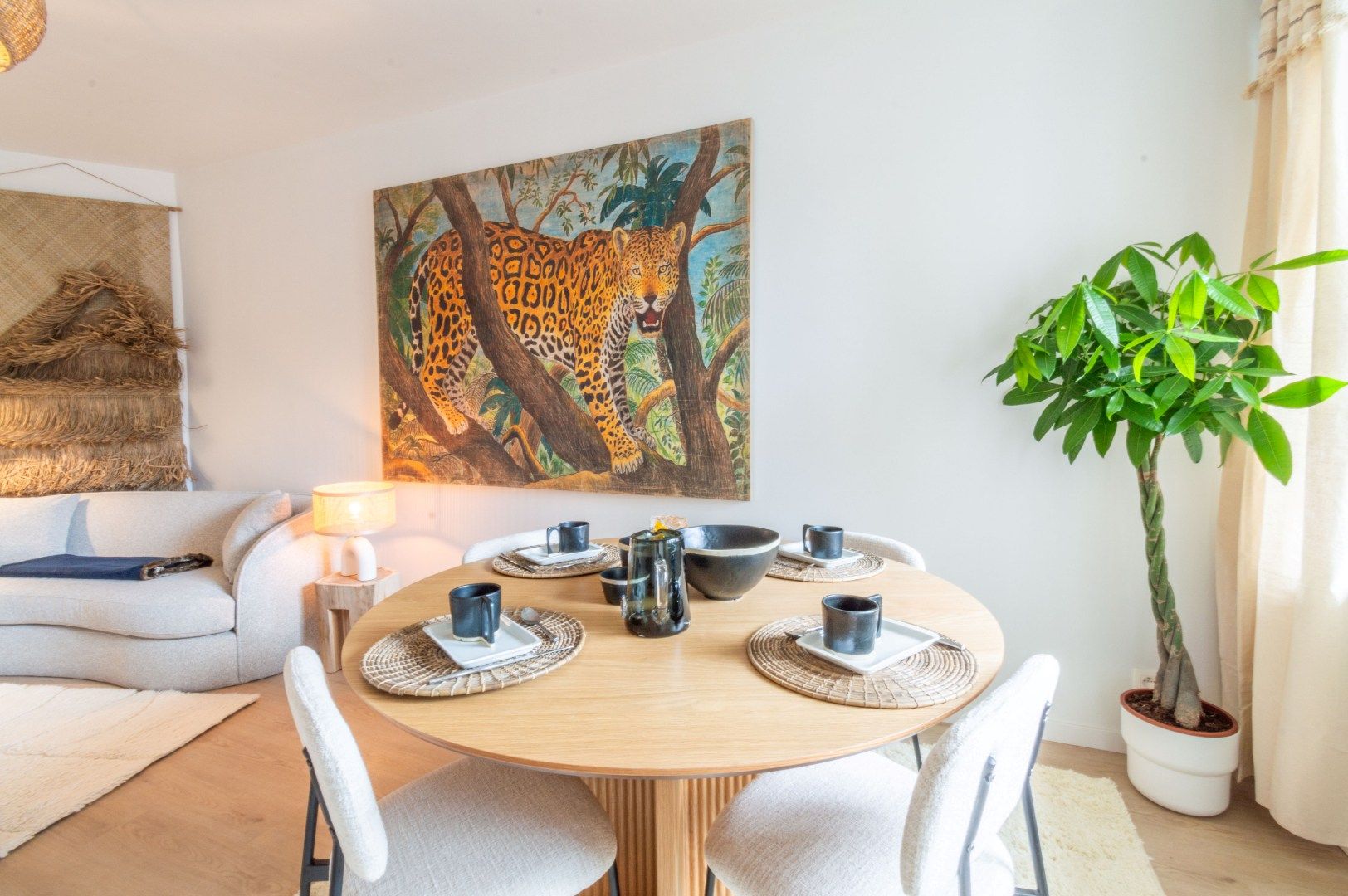 Een volledig vernieuwbouwd appartement met 1 slaapkamer foto 4
