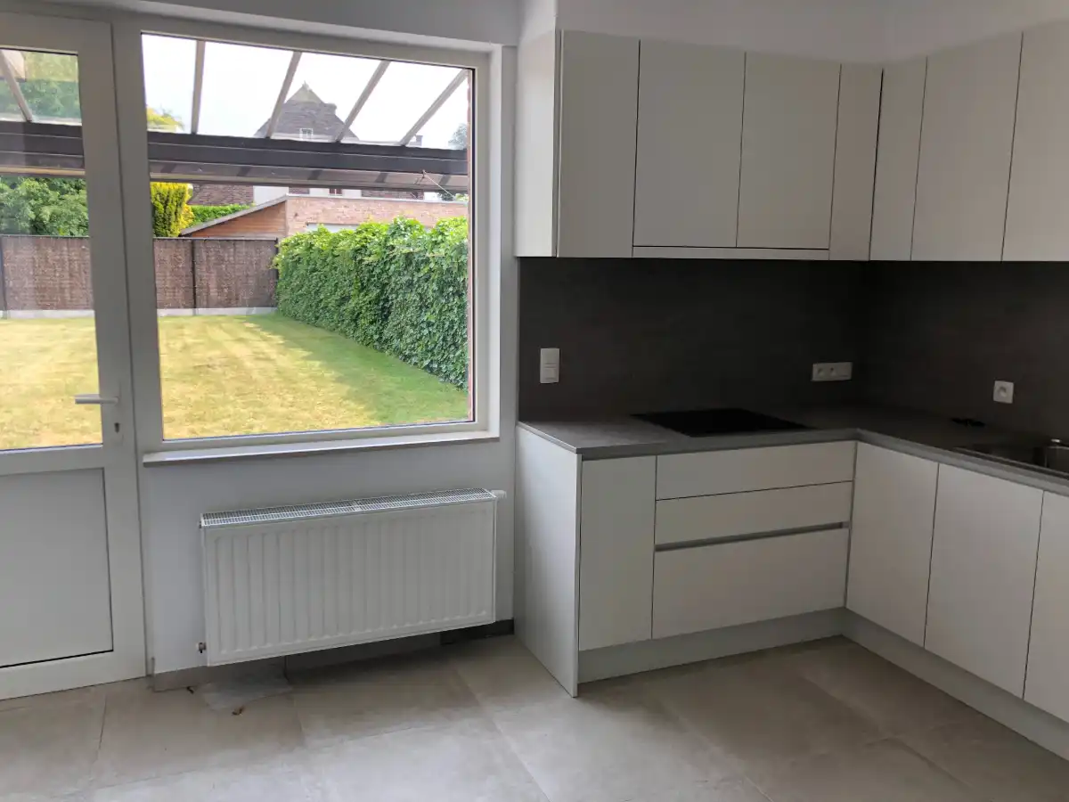 3-slpk-BURGERWONING + tuin & garage foto 18