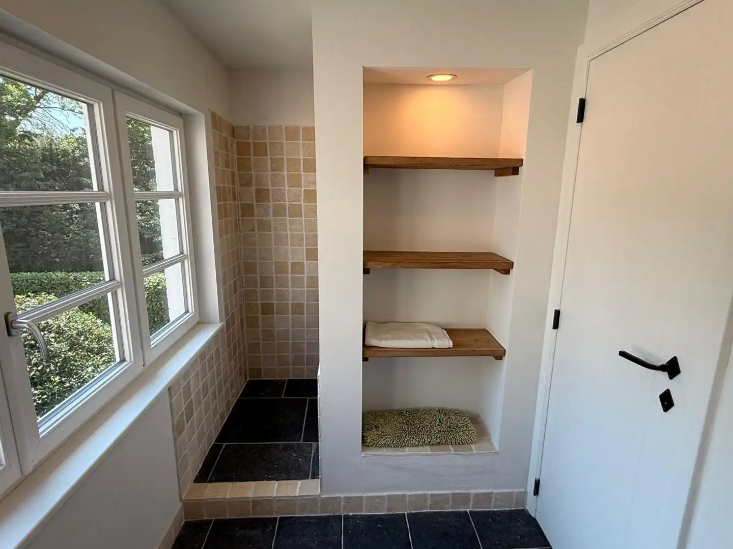 VILLA OP TOPLIGGING foto 17