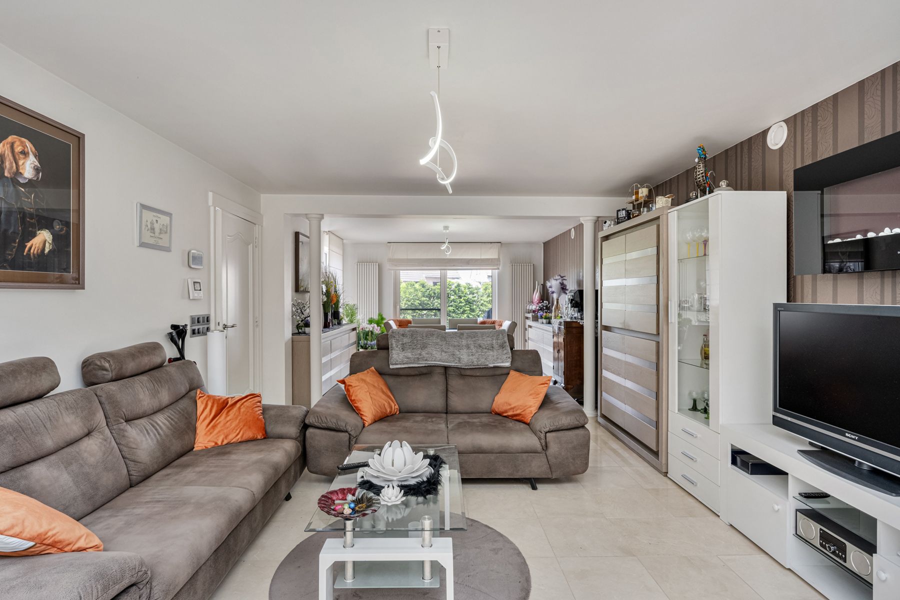 Instapklare woning met 2 slpkrs en voortuin. foto 4