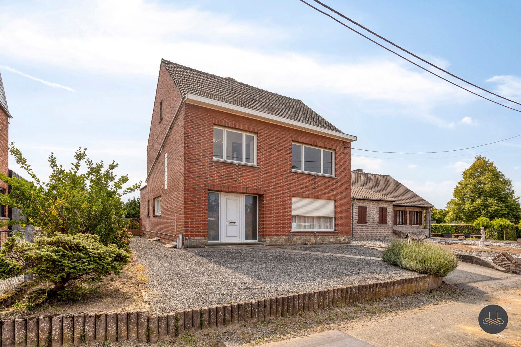Hoofdfoto van de publicatie: Te vernieuwen woning vlak bij station Wezemaal