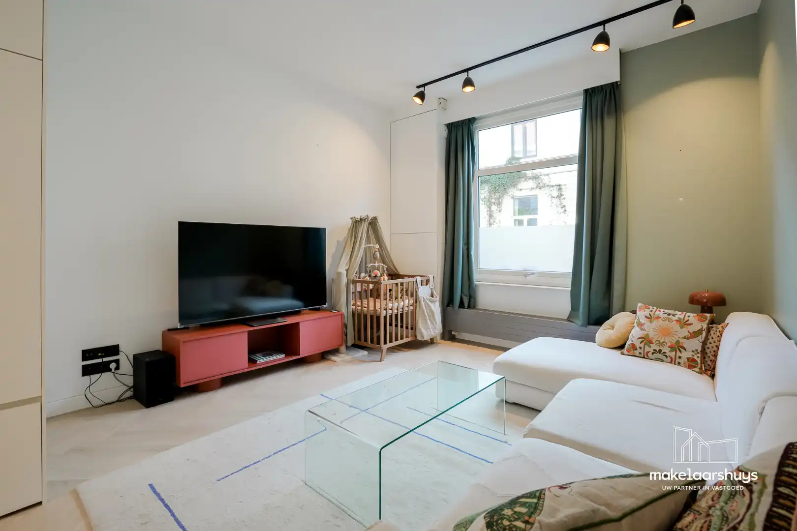 Gunstig gelegen instapklare woning met 4 slpk en tuin foto 4