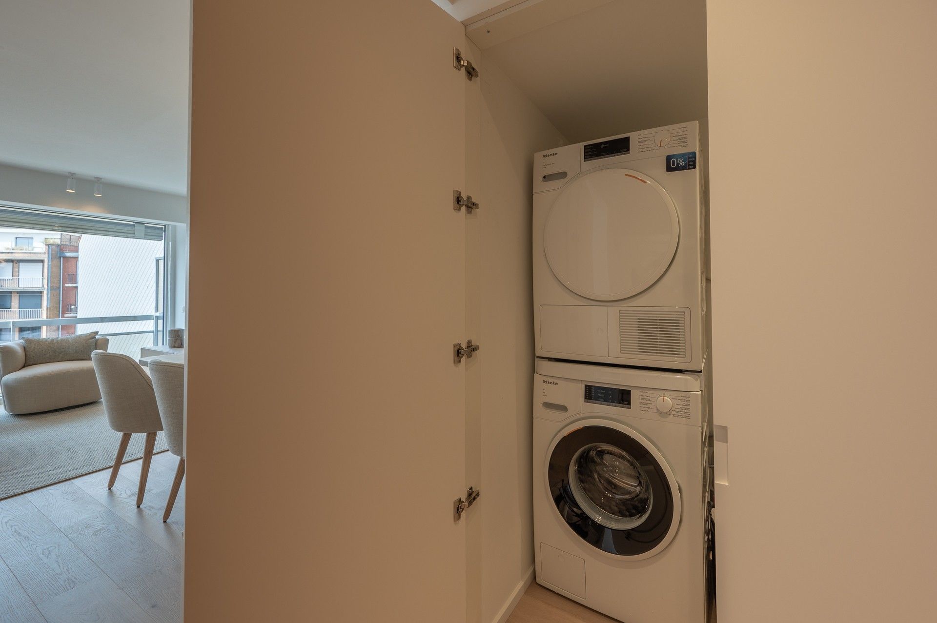 Verfijnde renovatie met 3 slaapkamers in hartje Knokke foto 17