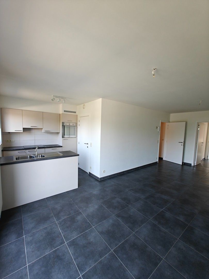 Centraal gelegen appartement te huur foto 13