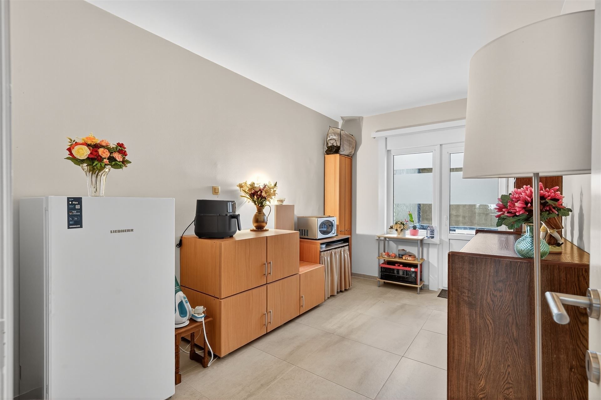 GERENOVEERD / RUGZIJDE ZEEDIJK foto 19