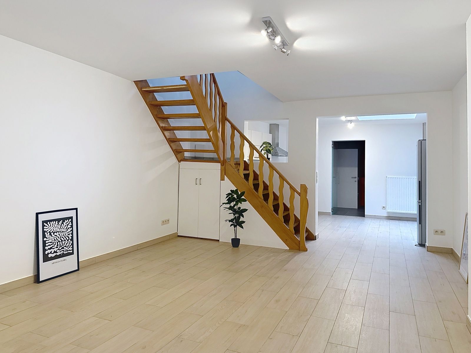 Gerenoveerd arbeidershuisje in doodlopende straat foto 11