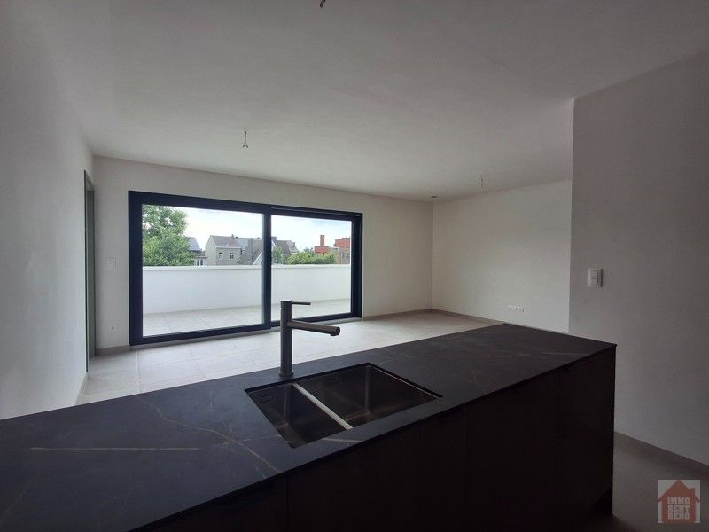 Appartement op topligging met groot terras en parking foto 7