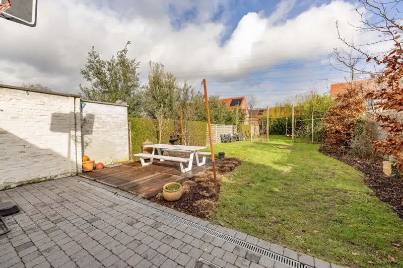 Verborgen parel met 3 slaapkamers en garage in Deerlijk TE KOOP! foto 27