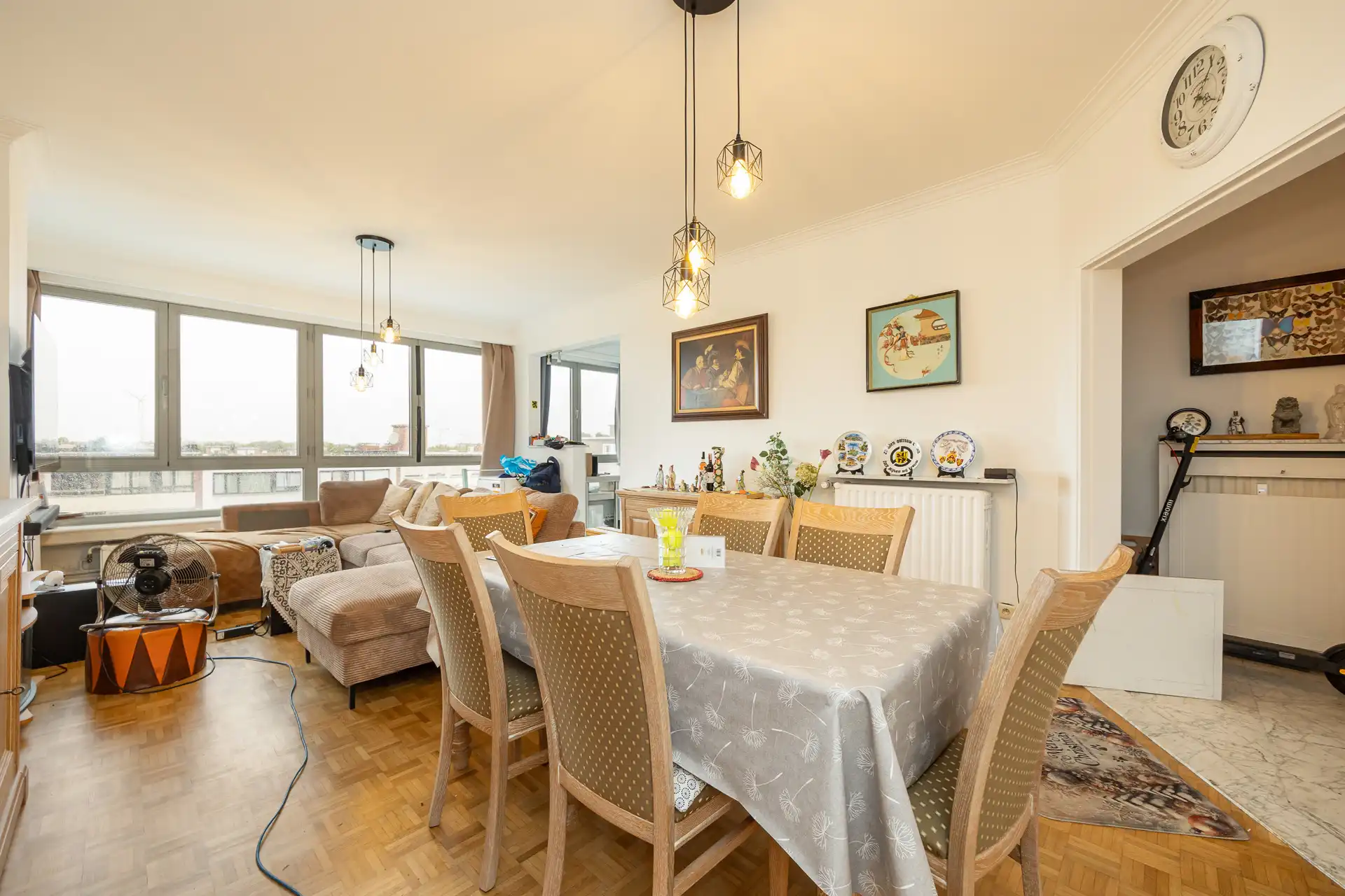 Lichtrijk 2-slaapkamerappartement met terras op de 3e v. foto 3