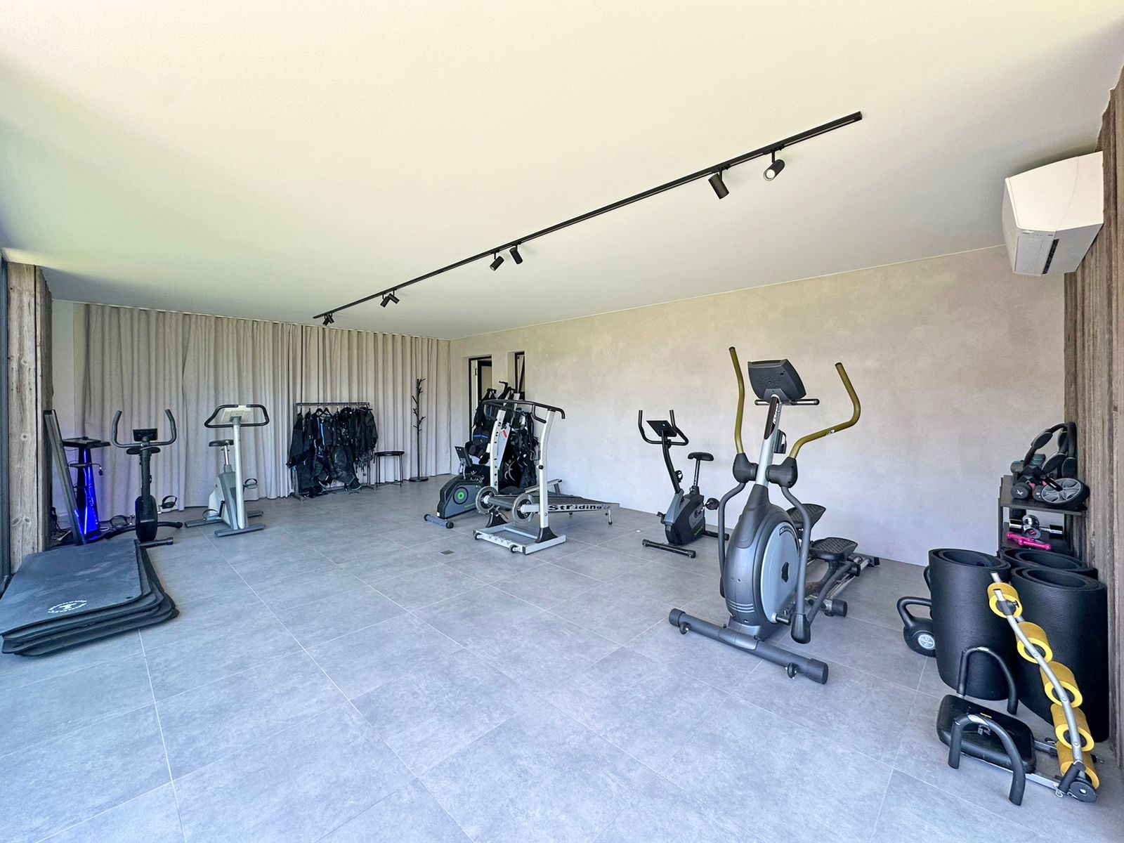 Instapklare coworkingspace in beauty & sport te Gavere foto 5