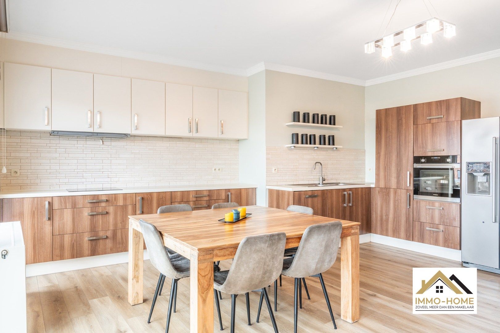 Instapklare imposante woning met groot atelier! foto 3