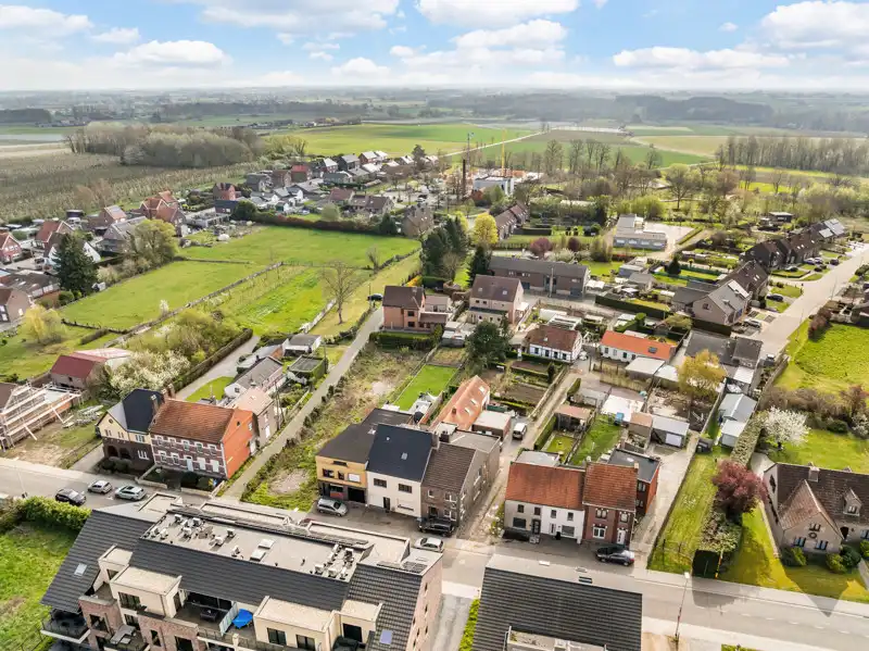 Uniek gelegen gezinswoning met bijgebouw op 8are foto 32