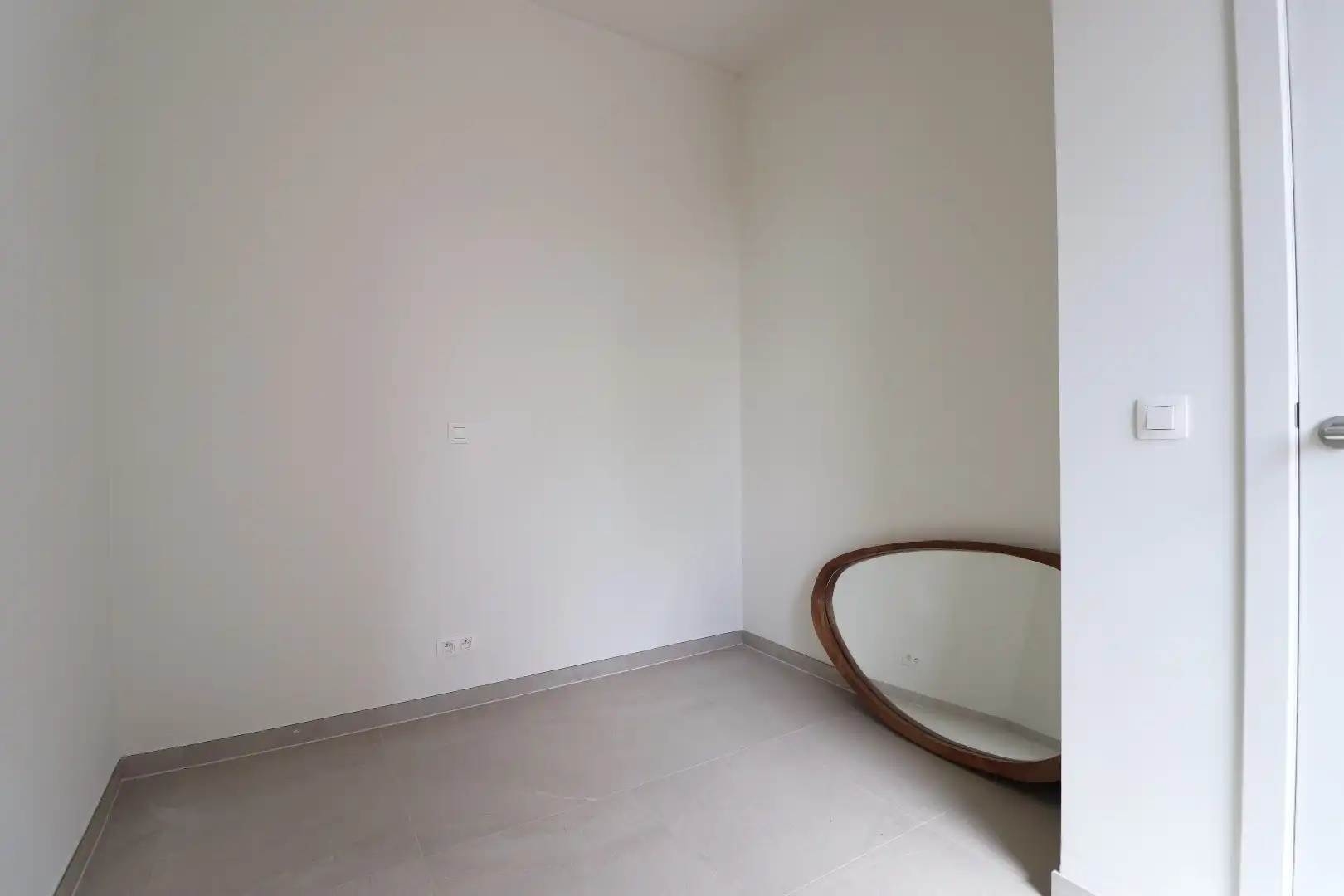 Modern appartement met tuintje foto 7