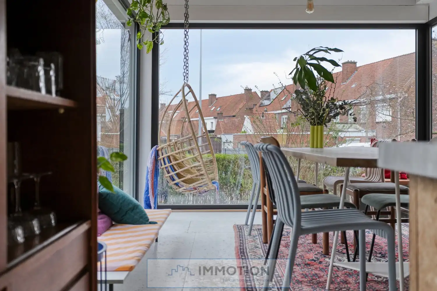 Gezellige en ruime familie woning op rustige ligging te Harelbeke foto 16