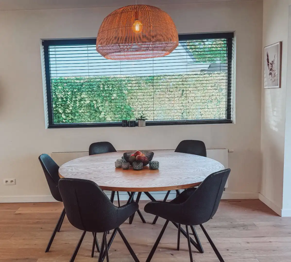 Instapklare, stijlvolle gezinswoning op toplocatie in Vriesdonk foto 9
