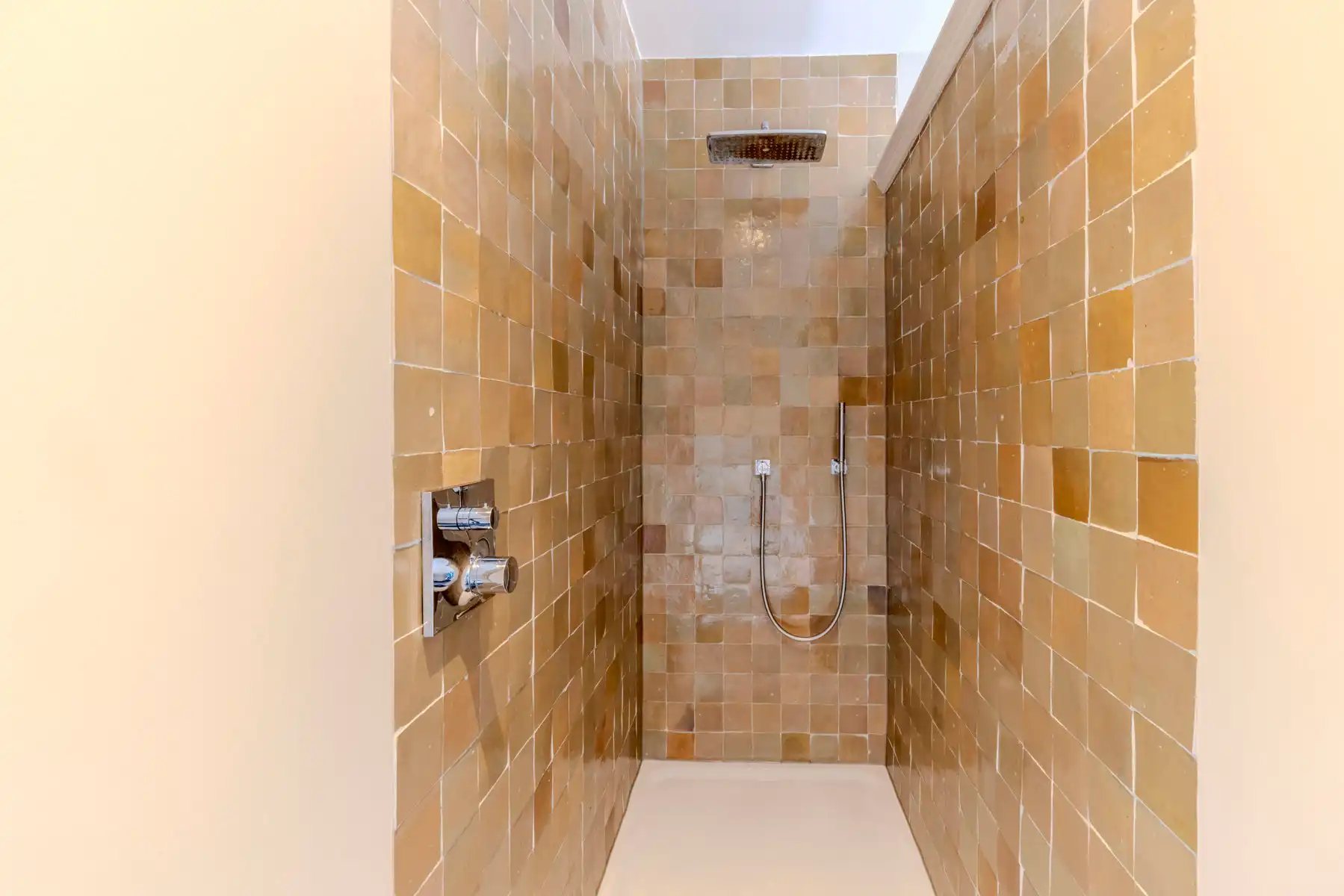 Manoir villa met 4slk en 2bdk op 571m²  foto 13