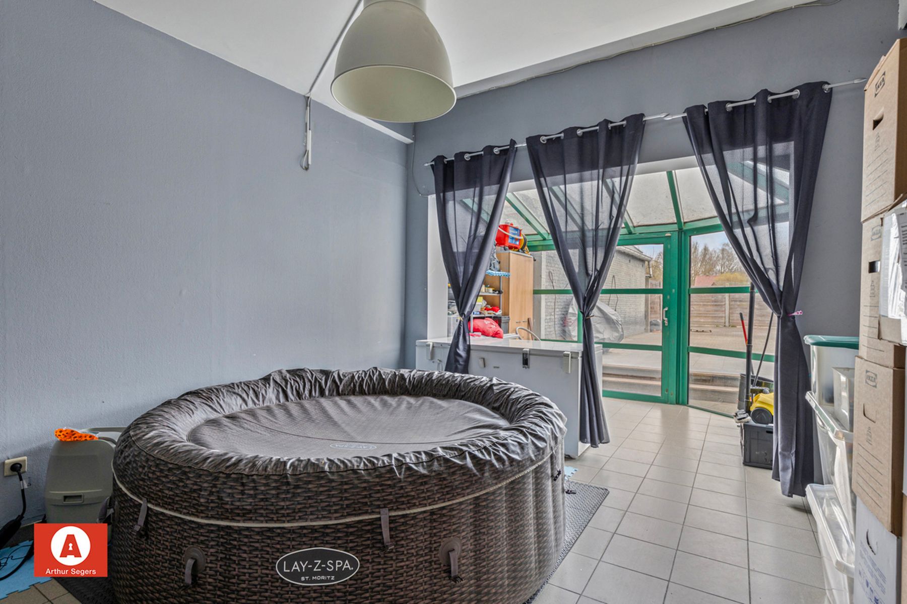 Ruime woning met handelsruimte op topligging in Malderen  foto 19