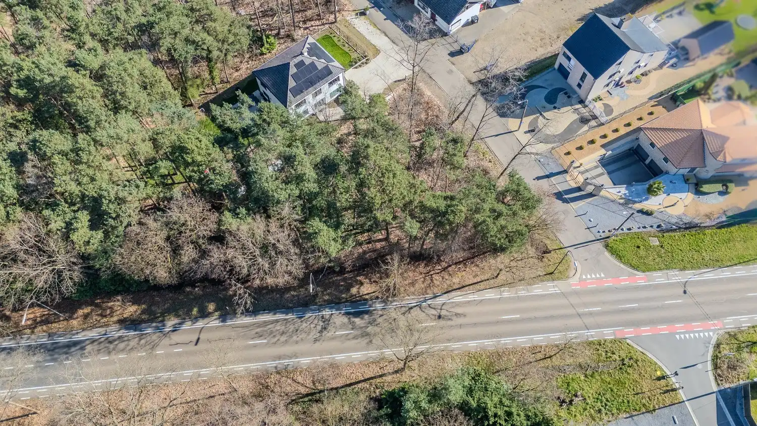 Perceel voor open bebouwing met veel mogelijkheden in Lanaken foto 7