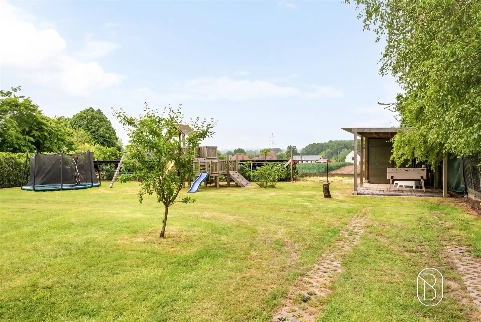 Instapklare woning met loods van 240 m² op topligging foto 21