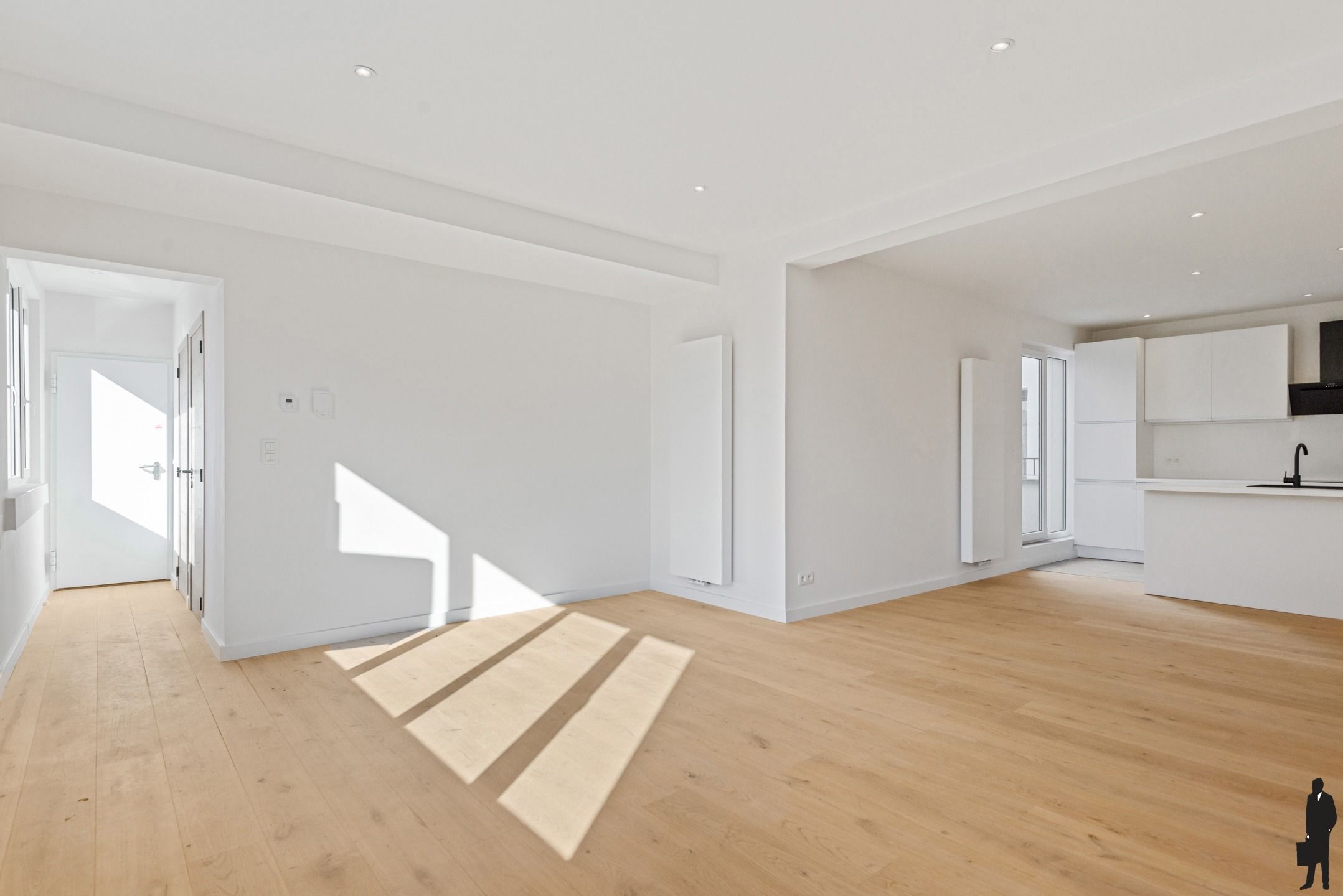 Volledig gerenoveerde opbrengsteigendom foto 3